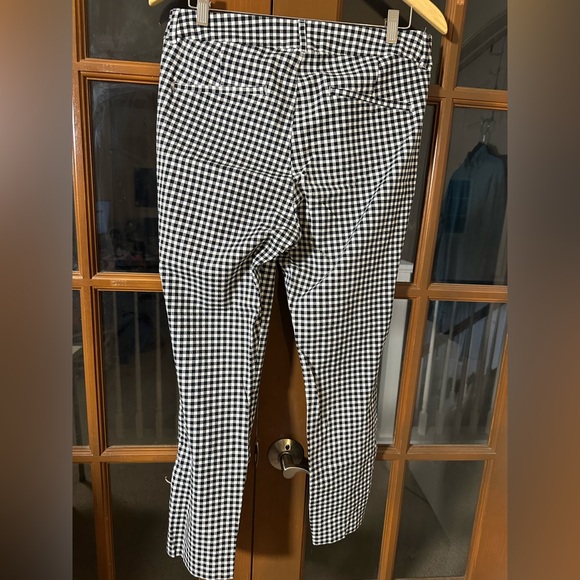 Old Navy Black and White Gingham High-rise Pants - Picture 4 of 6